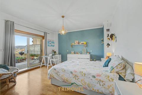 Apartamento T3 com Terraço, São João da Madeira
