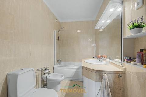 Apartamento T3 com Terraço, São João da Madeira