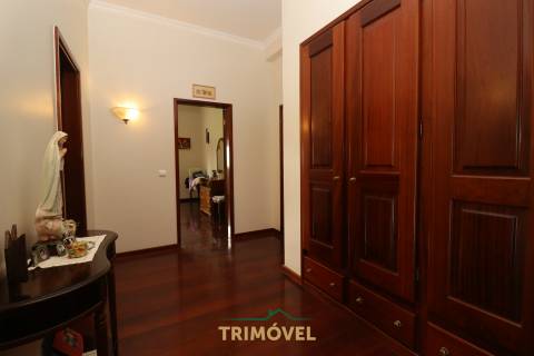 Moradia Isolada T3 Venda em Ossela,Oliveira de Azeméis