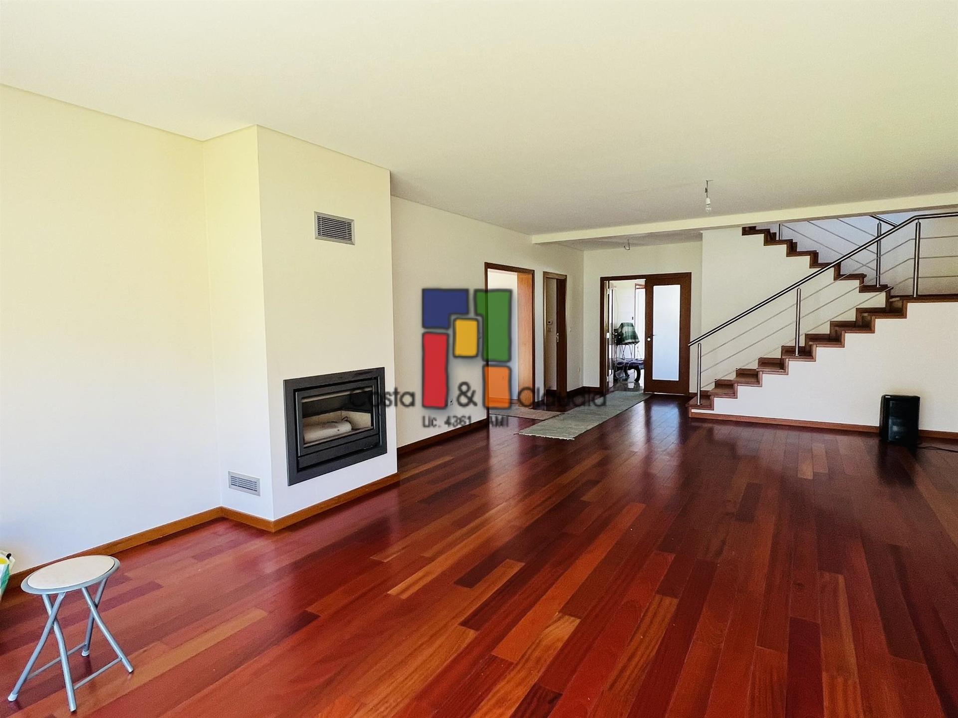 Moradia Isolada T5 Venda em Praia de Mira,Mira