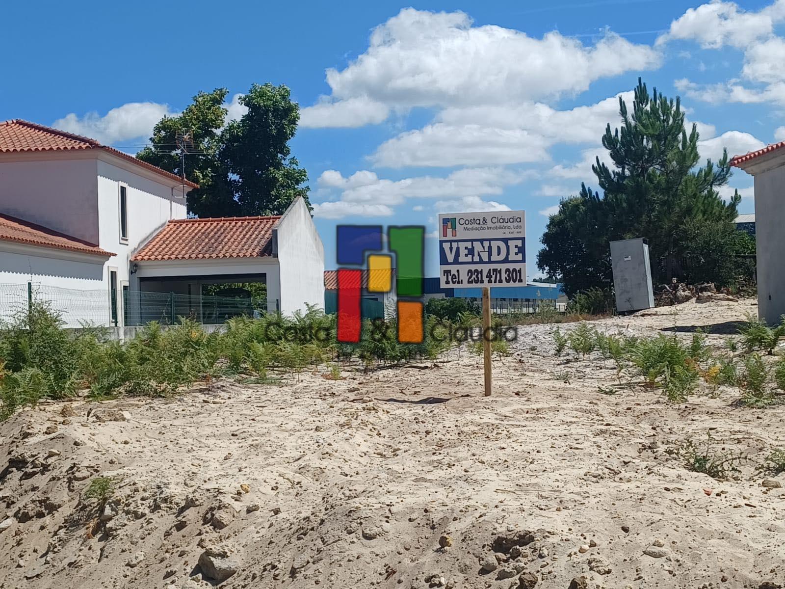Terreno Urbano  Venda em Monte Redondo e Carreira,Leiria