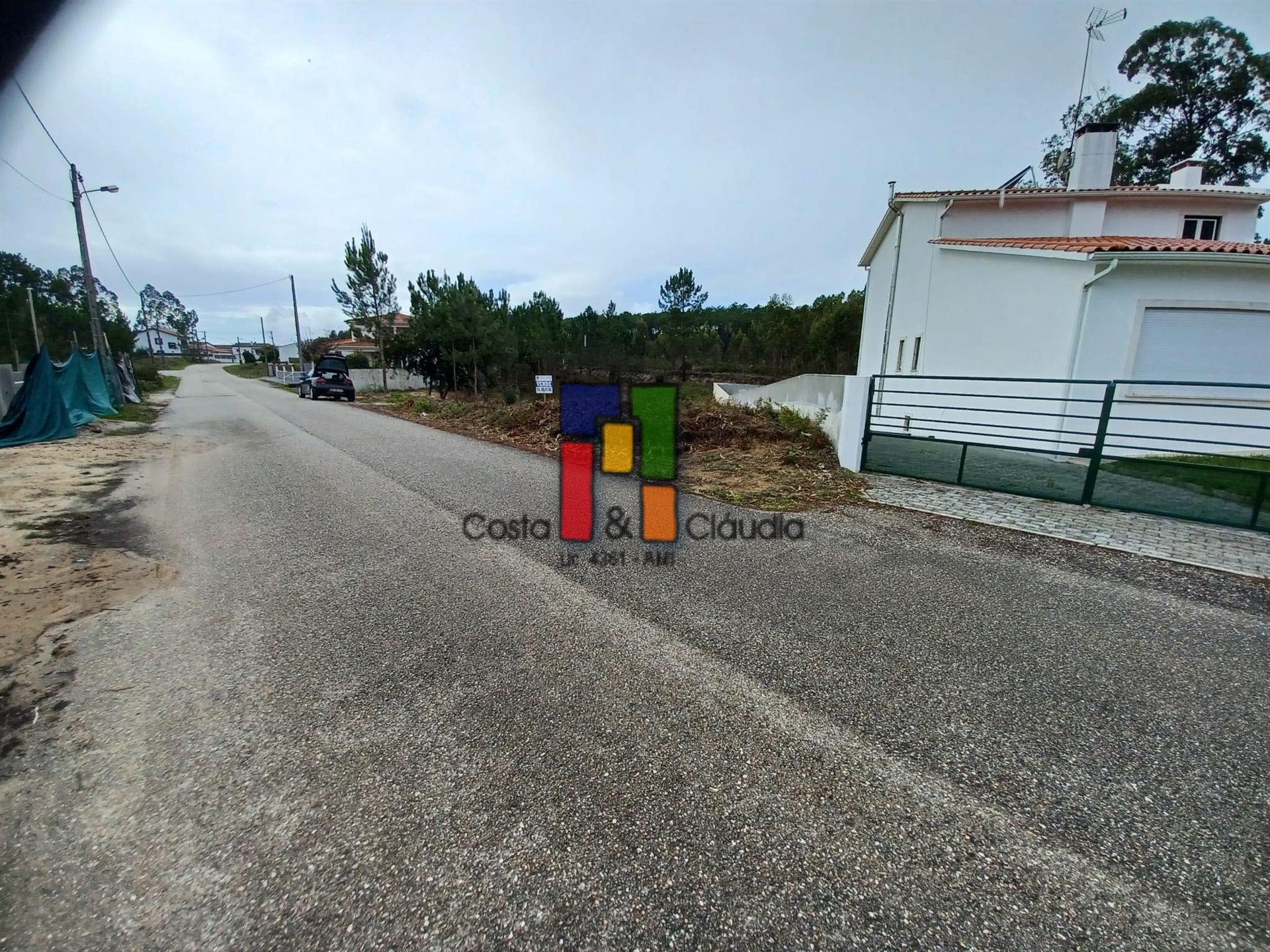 Terreno Urbano  Venda em Monte Redondo e Carreira,Leiria