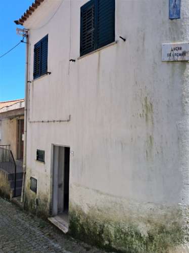 Moradia T2 Venda em Infias,Fornos de Algodres