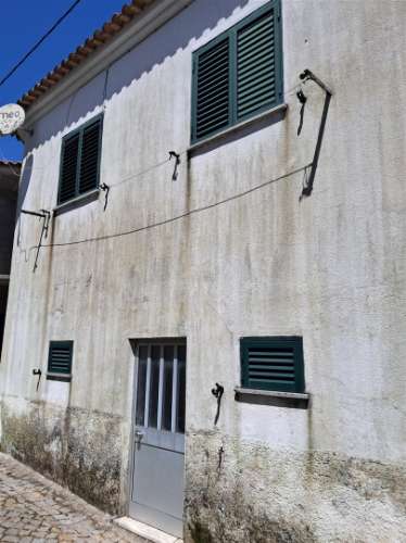 Moradia T2 Venda em Infias,Fornos de Algodres