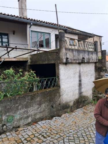 Moradia T2 Venda em Infias,Fornos de Algodres