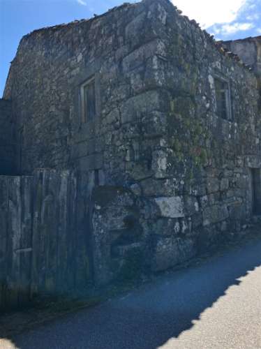 Moradia T2 Venda em Infias,Fornos de Algodres