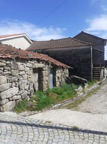 Moradia T2 Venda em Caparrosa e Silvares,Tondela