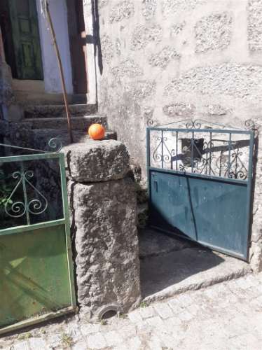 Moradia Geminada T2 Venda em Infias,Fornos de Algodres