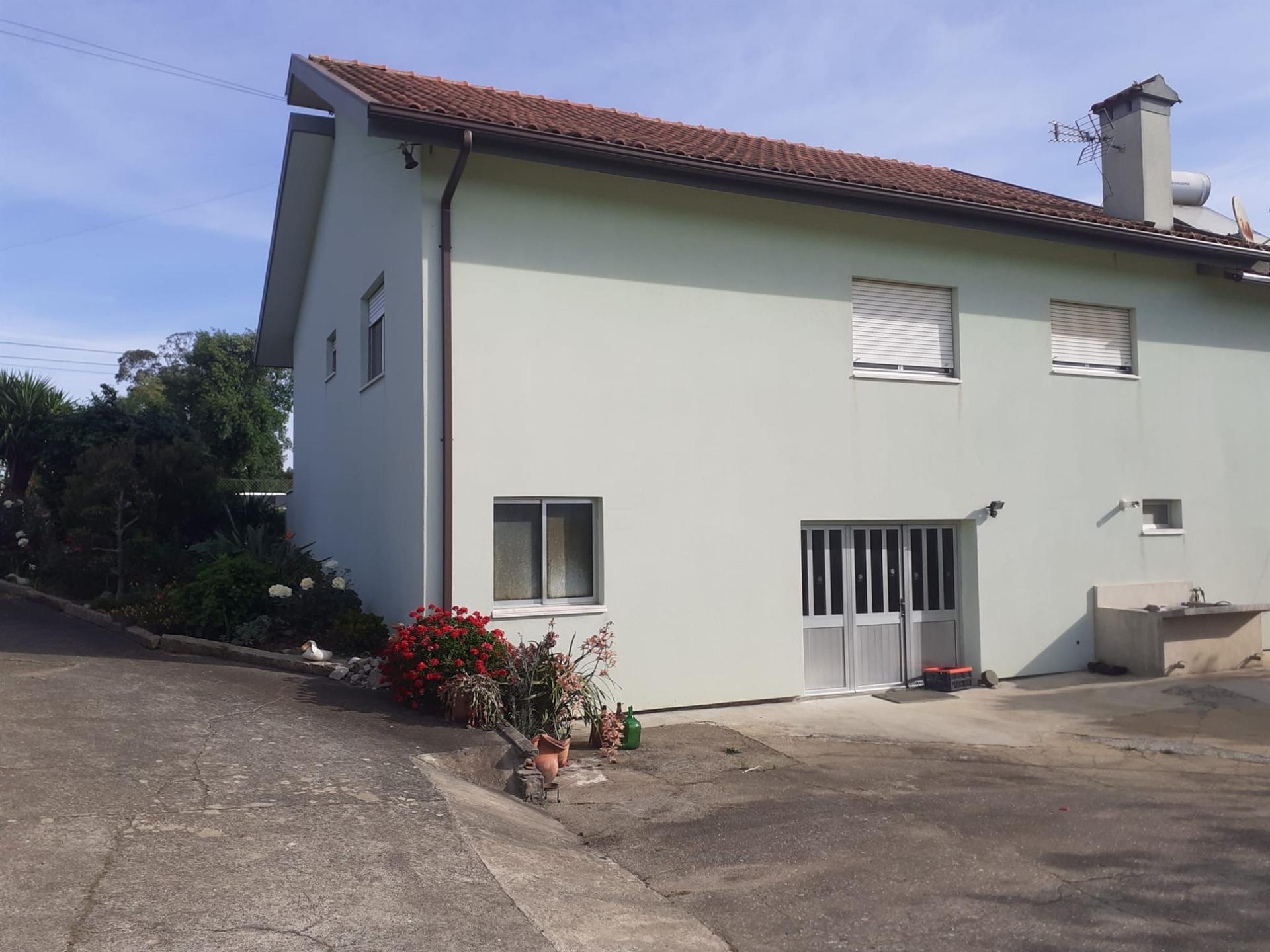 Moradia T4 Venda em Albergaria-a-Velha e Valmaior,Albergaria-a-Velha