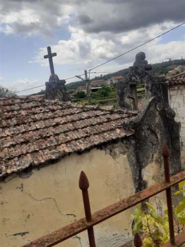 Moradia para Restaurar T7 Venda em Beijós,Carregal do Sal