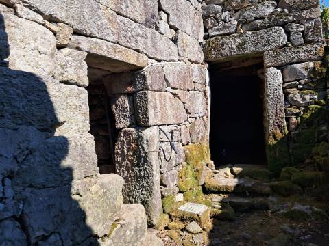 Moradia T6 Venda em Manhouce,São Pedro do Sul