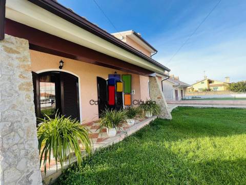 Moradia Isolada T5 Venda em Mira,Mira