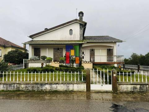 Moradia Isolada T4+2 Venda em Vilarinho do Bairro,Anadia