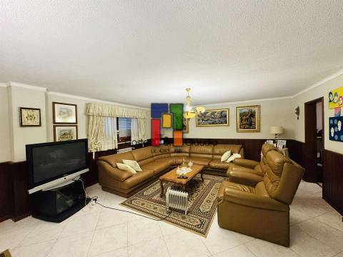 Moradia Isolada T4+2 Venda em Vilarinho do Bairro,Anadia