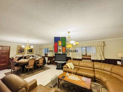 Moradia Isolada T4+2 Venda em Vilarinho do Bairro,Anadia