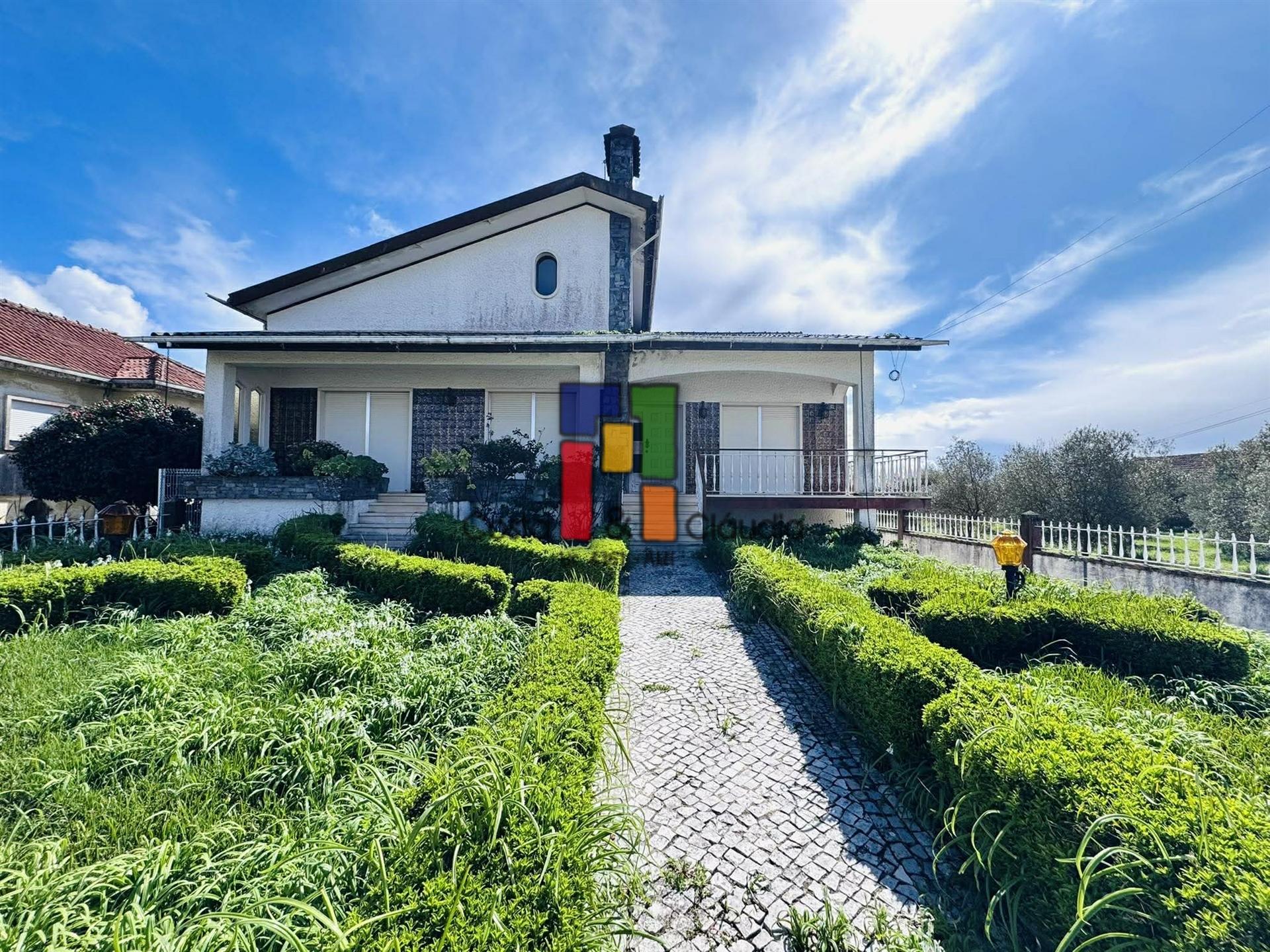 Moradia Isolada T4+2 Venda em Vilarinho do Bairro,Anadia