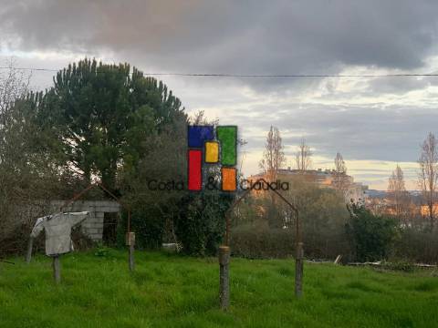 Moradia Devoluta T2 Venda em Viseu,Viseu