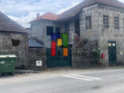 Moradia Isolada T6 Venda em Faíl e Vila Chã de Sá,Viseu