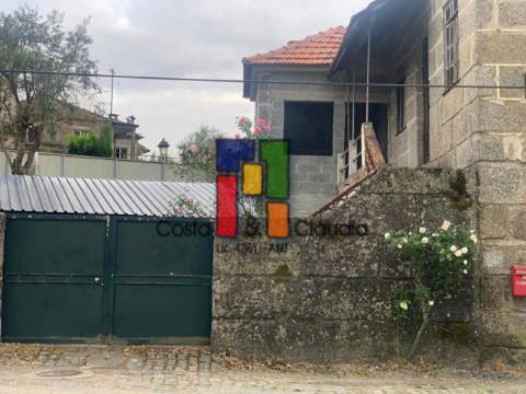 Moradia Isolada T6 Venda em Faíl e Vila Chã de Sá,Viseu