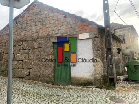 Moradia Isolada T6 Venda em Faíl e Vila Chã de Sá,Viseu