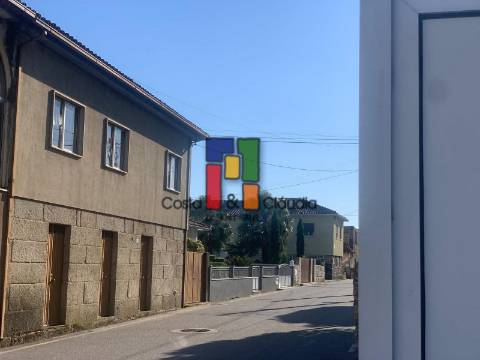Moradia Rústica T3 Venda em Molelos,Tondela