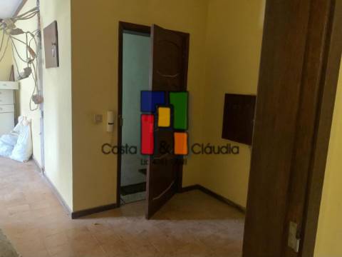 Apartamento T3 Venda em Viseu,Viseu