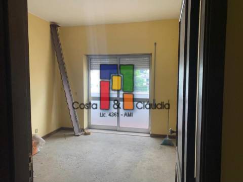Apartamento T3 Venda em Viseu,Viseu