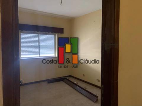 Apartamento T3 Venda em Viseu,Viseu