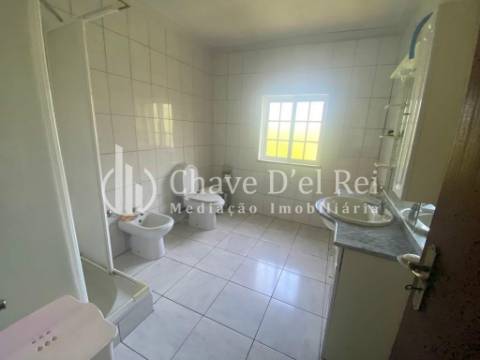 Moradia Isolada T3+2 Venda em Ribafeita,Viseu