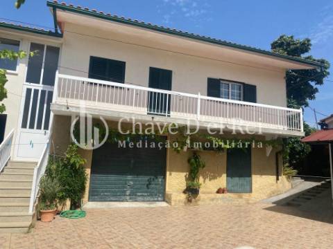 Moradia Isolada T3+2 Venda em Ribafeita,Viseu