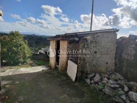 Moradia para Restaurar T2 Venda em Ranhados,Viseu