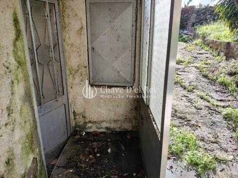 Moradia para Restaurar T2 Venda em Ranhados,Viseu