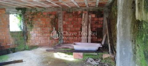 Moradia para Restaurar T1 Venda em São Cipriano e Vil de Souto,Viseu