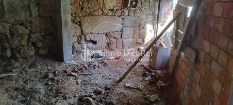 Moradia para Restaurar T1 Venda em São Cipriano e Vil de Souto,Viseu