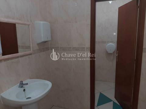 Loja  Venda em Abraveses,Viseu