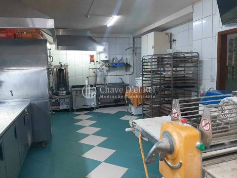 Loja  Venda em Abraveses,Viseu