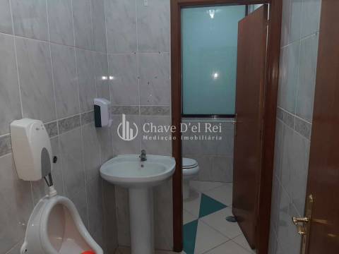 Loja  Venda em Abraveses,Viseu