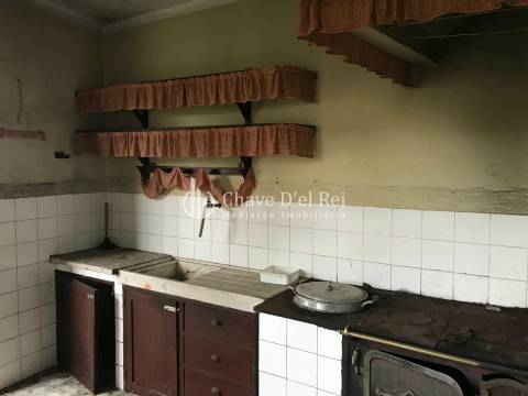 Moradia Geminada T3 Venda em Espinho,Mangualde