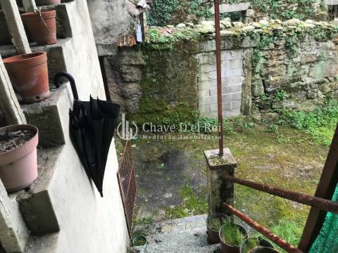 Moradia Geminada T3 Venda em Espinho,Mangualde