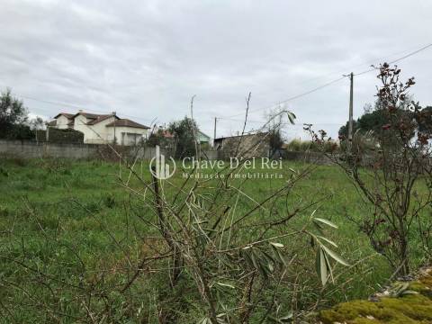 Moradia Geminada T3 Venda em Espinho,Mangualde