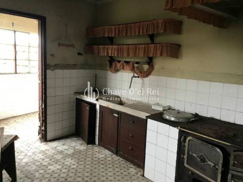 Moradia Geminada T3 Venda em Espinho,Mangualde