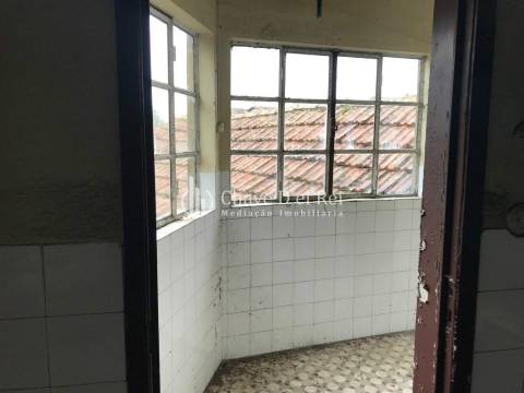 Moradia Geminada T3 Venda em Espinho,Mangualde