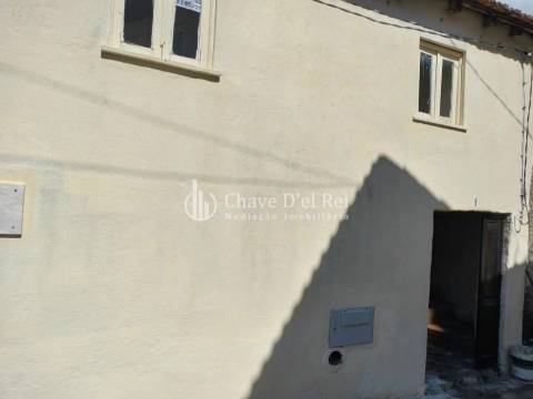 Moradia em Banda T2 Venda em Santos Evos,Viseu