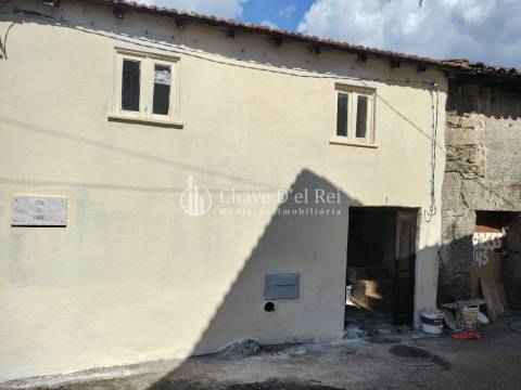 Moradia em Banda T2 Venda em Santos Evos,Viseu