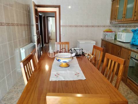 Apartamento T3 Venda em Abraveses,Viseu