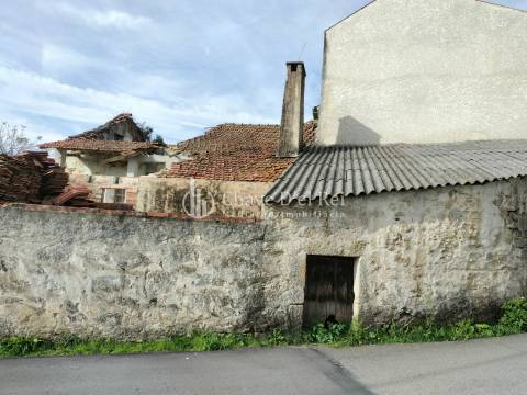 Moradia Geminada T2 Venda em Mundão,Viseu