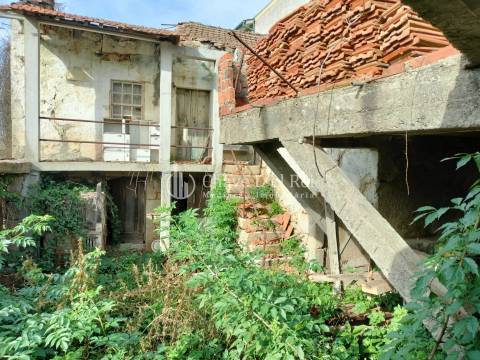 Moradia Geminada T2 Venda em Mundão,Viseu
