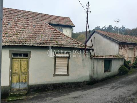 Moradia em Banda T4 Venda em São Cipriano e Vil de Souto,Viseu