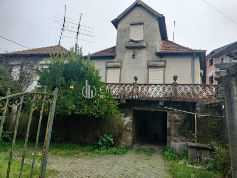 Moradia em Banda T4 Venda em São Cipriano e Vil de Souto,Viseu