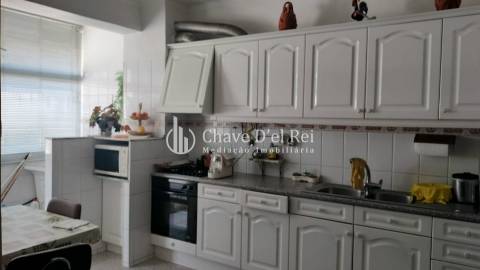 Apartamento T5 Venda em Viseu,Viseu